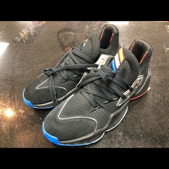 HARDEN VOL. 4 GCA \'BARBERSHOP\' sz 10

F97187 main image 4